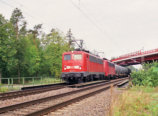Güterzug auf dem Abschnitt von Graben-Neudorf nach Bruchsal. Hier fahren die Züge seit 1958 elektrisch.